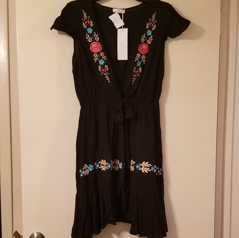 💖2xHP💖 Embroidered Dress Flutter Sleeves - Picture 6 of 7